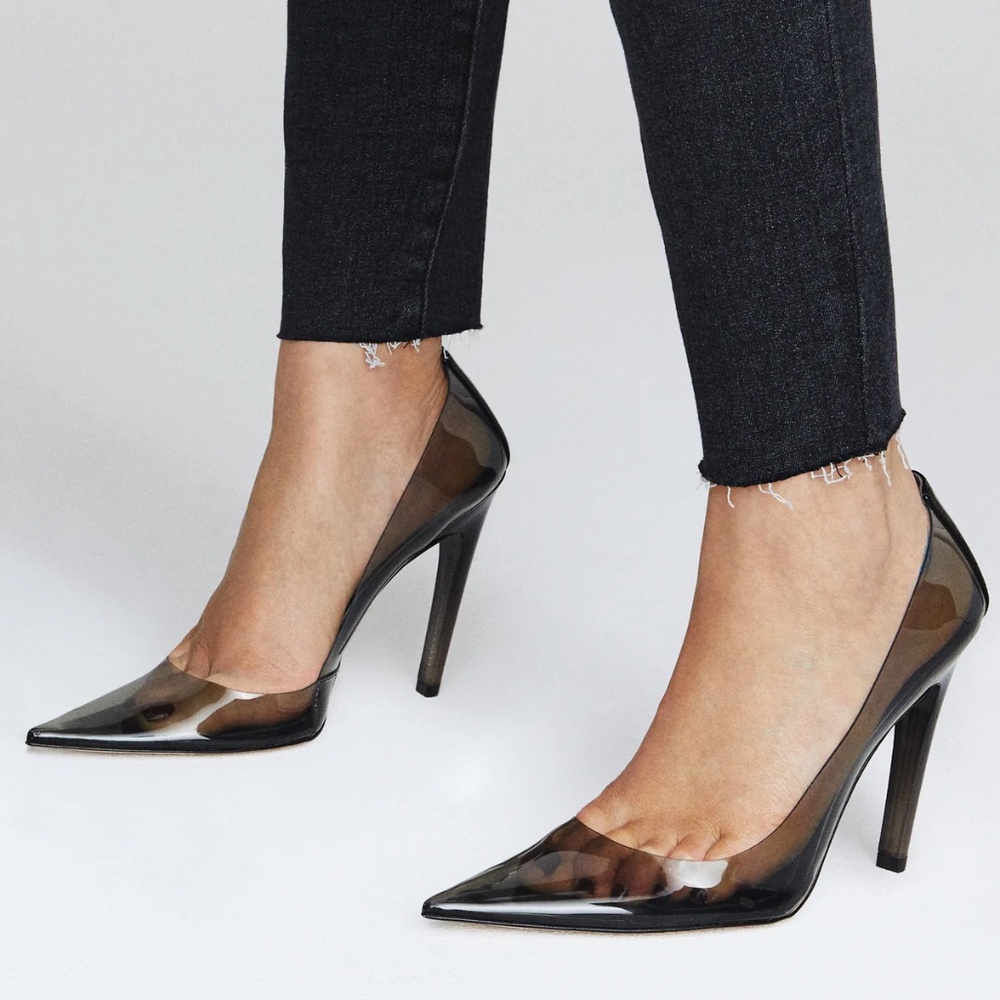Good American Black Pointed PVC Pumps